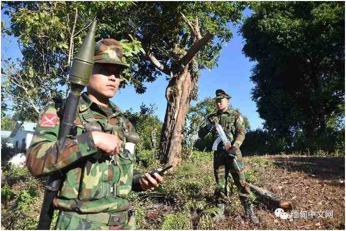 ​缅甸掸北包括3地法官在内的9人被德昂武装带走，武装作出回应